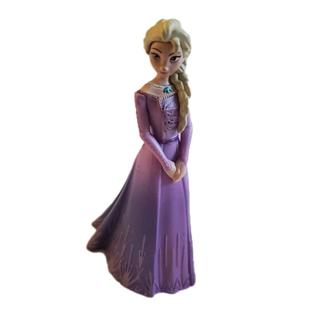 Disney Frozen Elsa Snow Queen Cake‎ Topper 3